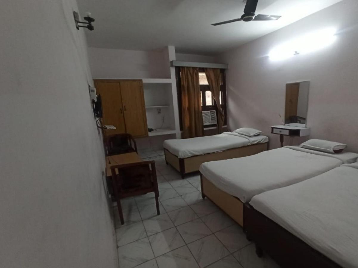 Oyo 80830 Hotel Buddha International Bodh Gaya Exterior foto